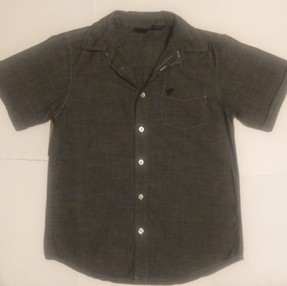 BOYS DARK GRAY WRANGLERS BUTTON UP SHIRT. - Picture 1 of 4